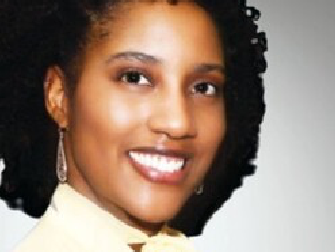 Danielle Nelson Headshot